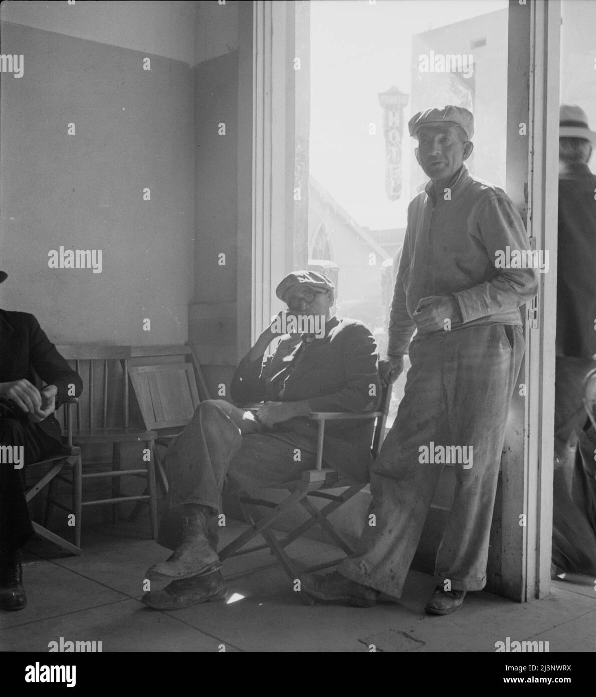 Waiting for relief checks. Calipatria, California Stock Photo Alamy