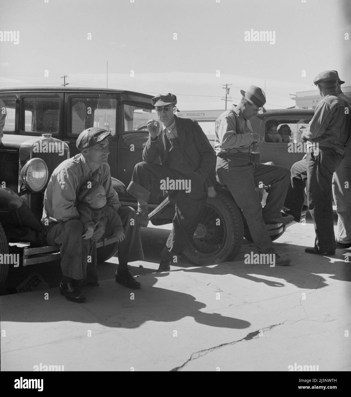 Waiting for relief checks. Calipatria, California Stock Photo Alamy