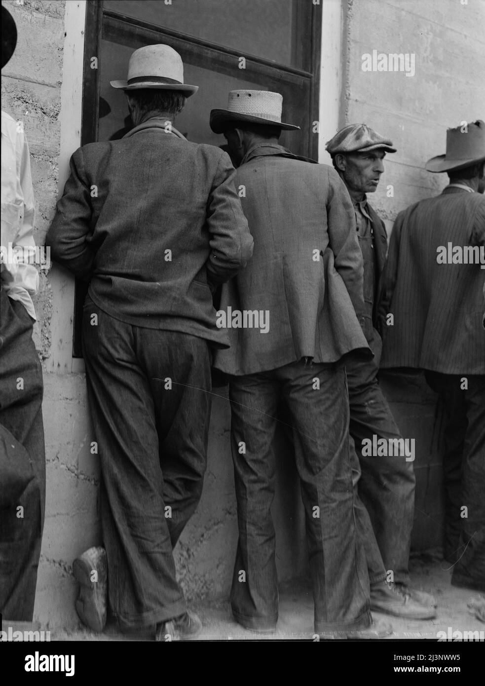 Relief checks hires stock photography and images Alamy