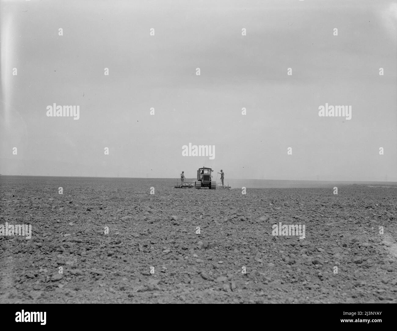 Fallow soil Black and White Stock Photos & Images - Alamy