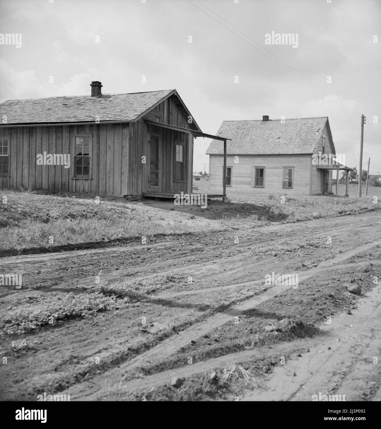 Abandoned house in Carey, Texas. Mechanized cotton farming and