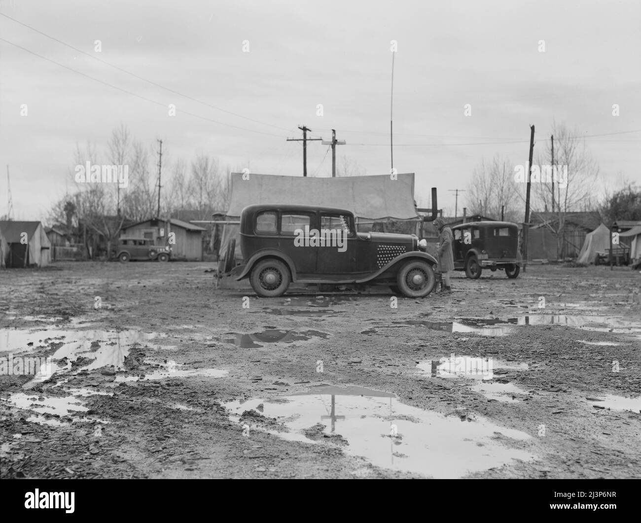 Strathmore, California. Citrus workers in winter quarters. Stock Photo