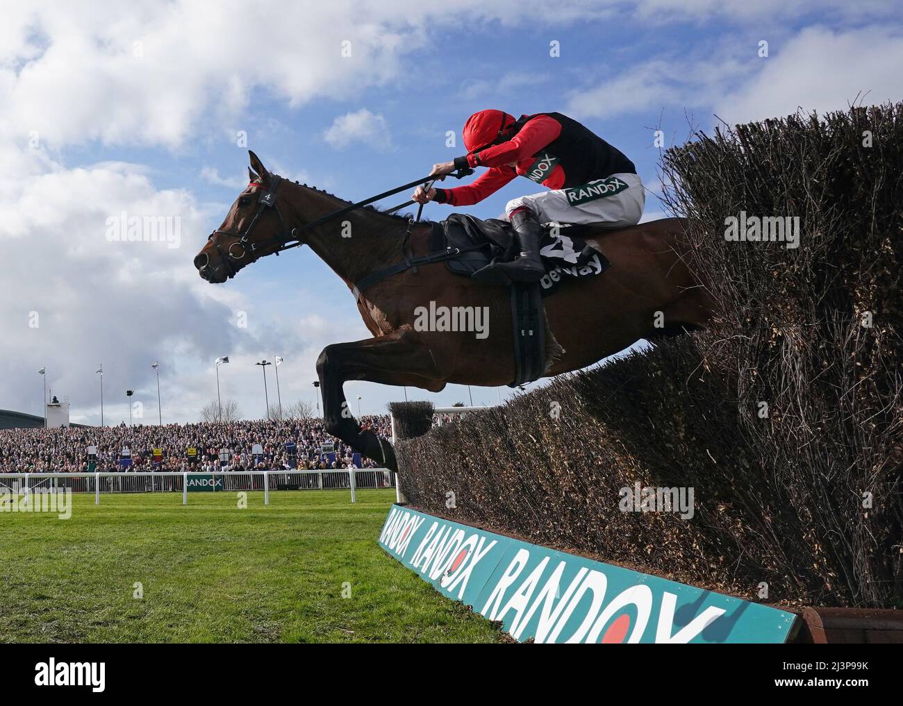 Sam Brown ridden by Aidan Coleman on their way to winning the Betway Handicap Chase during Grand National Day of the Randox Health Grand National Festival 2022 at Aintree Racecourse, Liverpool. Picture date: Saturday April 9, 2022. Stock Photo