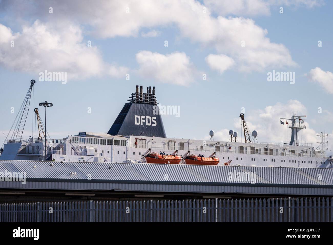 DFDS Ferry in port of Dover moored waiting for delayed travellers to board to go to France and Holland. Stock Photo