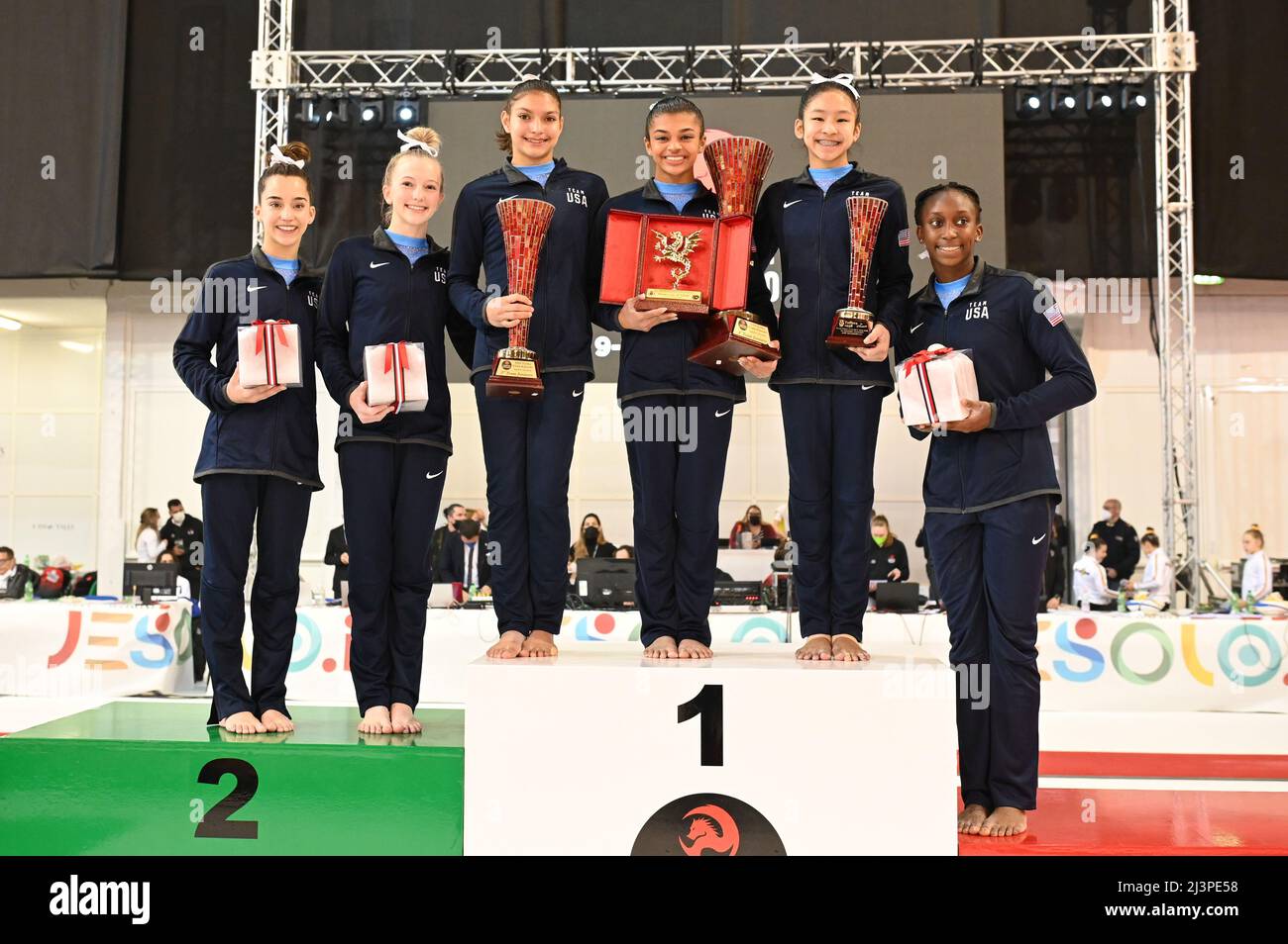 PalaInvent, Jesolo, Italy, April 09, 2022, Team USA Junior with various