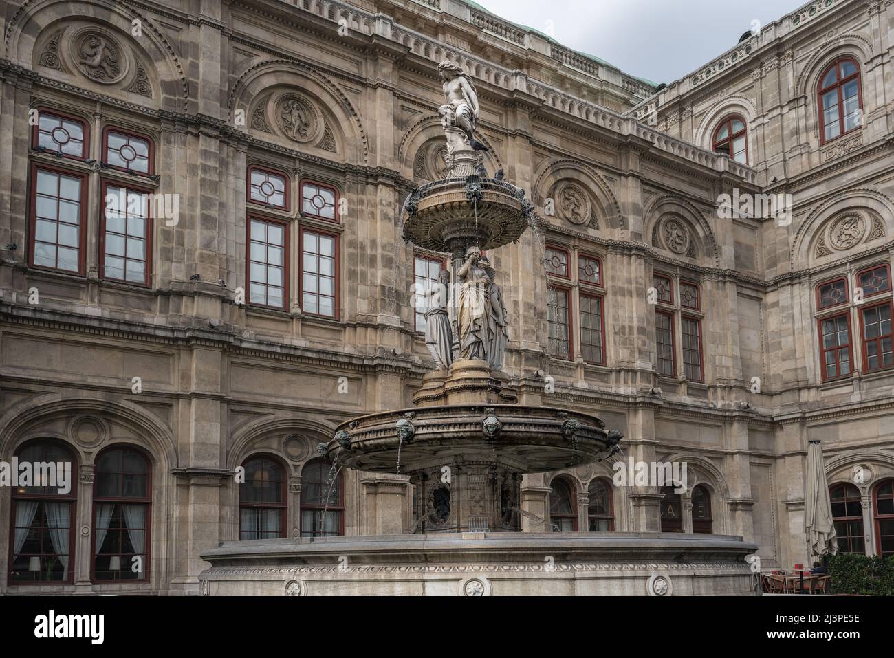 Opera Fountain (Opernbrunnen) at Vienna State Opera (Wiener Staatsoper) - Vienna, Austria Stock Photo