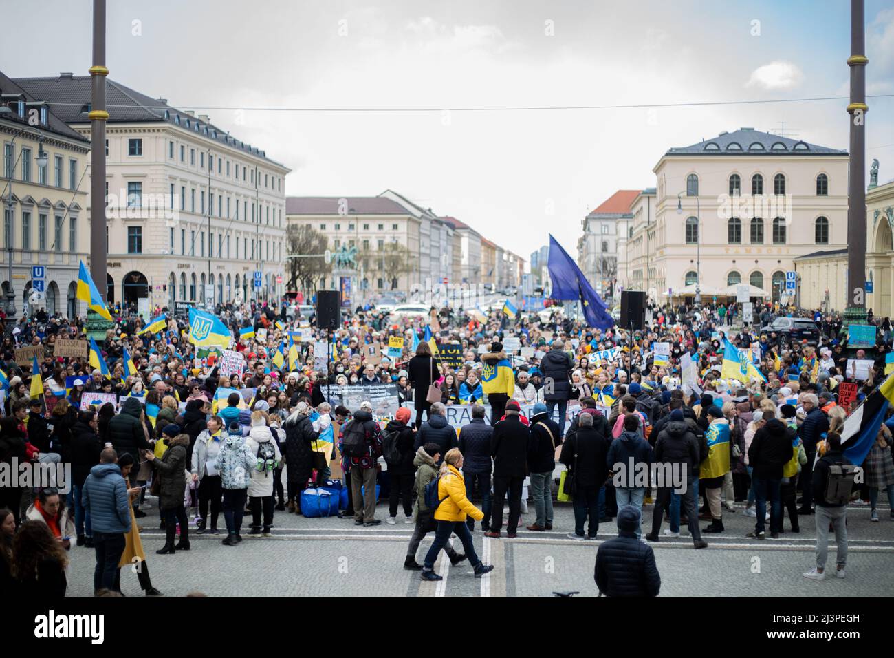 Munich, Germany. 09th Apr, 2022. On April 9, 2022 thousand people gathered in Munich, Germany to protest against the Russian invasion in Ukraine and remebered of the dead of the massacre of Bucha. (Photo by Alexander Pohl/Sipa USA) Credit: Sipa USA/Alamy Live News Stock Photo