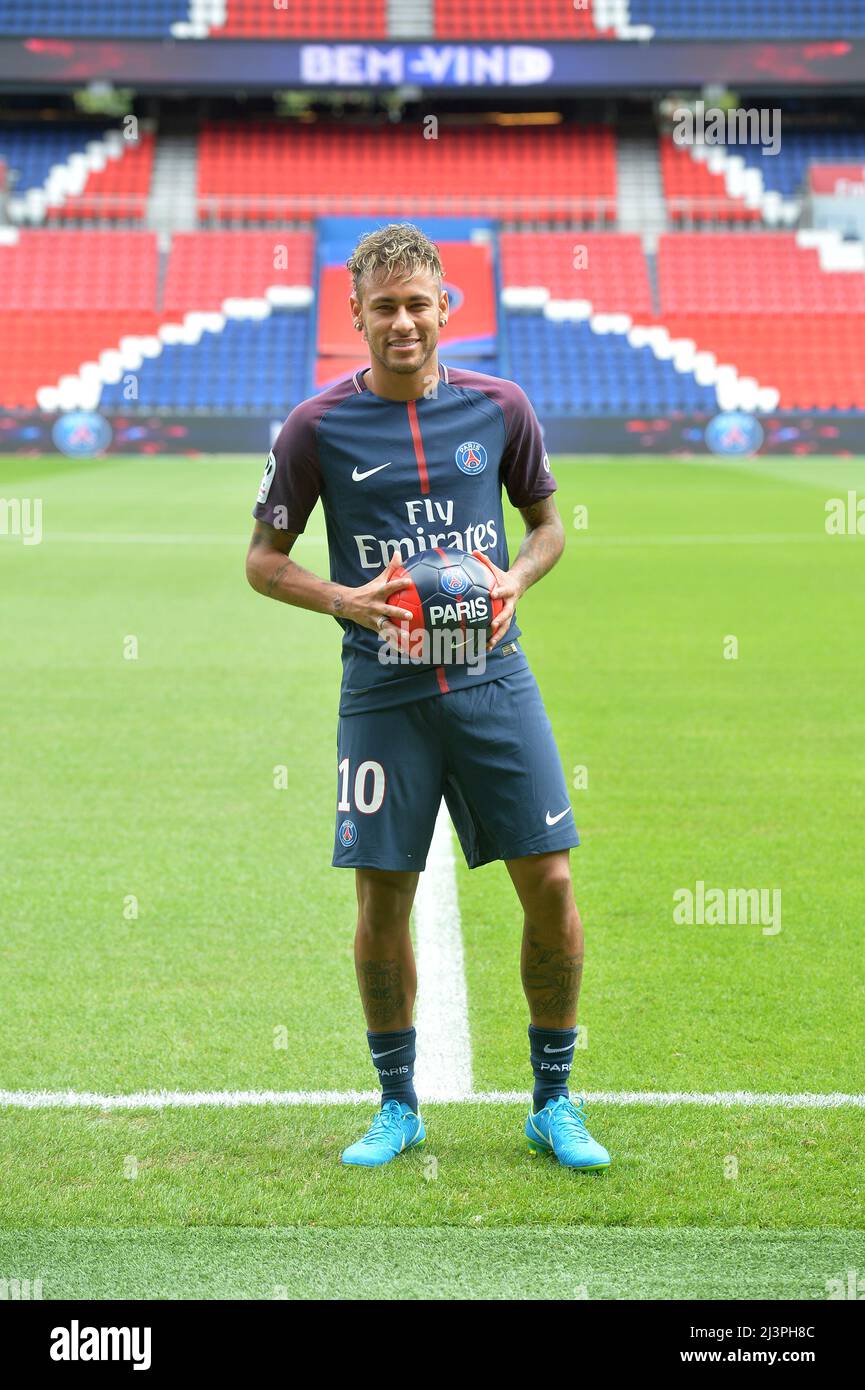 Neymar signing as new player from FC Barcelona to Paris Saint Germain with President of PSG Nasser Al-Khelaifi Stock Photo