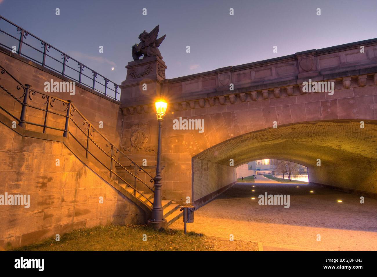 Berlin, Ludwig-Erhard Ufer, Moltkebrücke Stock Photo