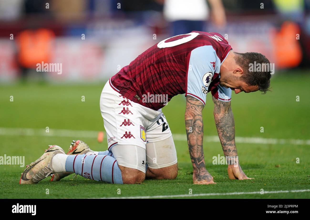 Aston Villa's Danny Ings appears dejected after missing a chance to score during the Premier League match at Villa Park, Birmingham. Picture date: Saturday April 9, 2022. Stock Photo