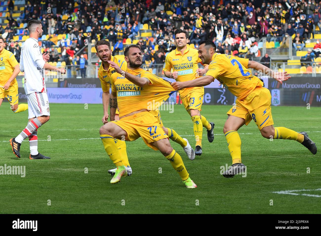 Yann Karamoh of Torino FC celebrates after scoring the team's first News  Photo - Getty Images