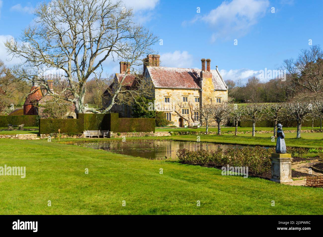 Batemans, rudyard Kiplins house and pond, Burwash, East Sussex, uk Stock Photo