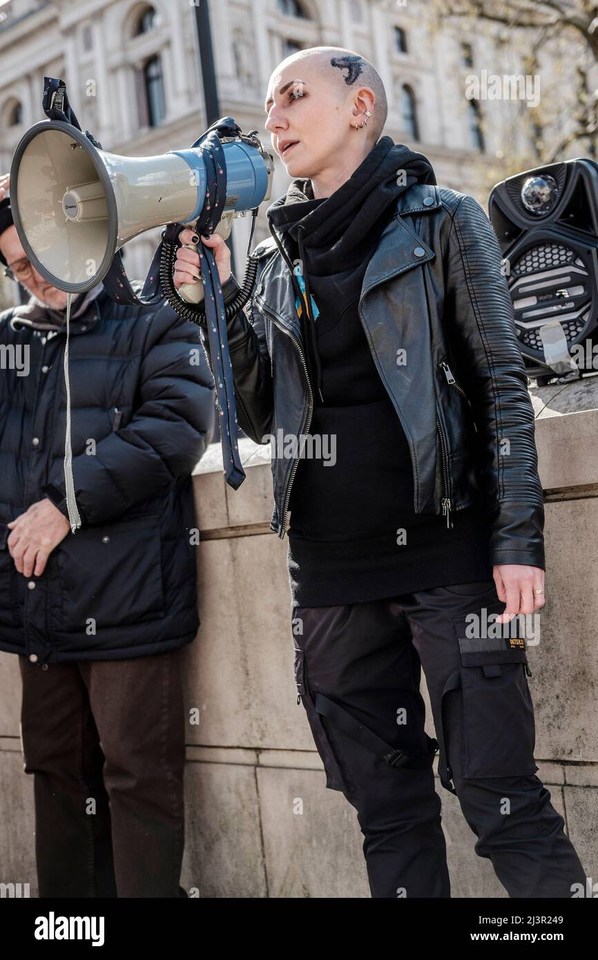 London, UK 9th April 2022. UK trade unions rally in solidarity with Ukraine. Russian anti-Putin campaigner, Irina Holliday addresses the rally in Whitehall.. Stock Photo