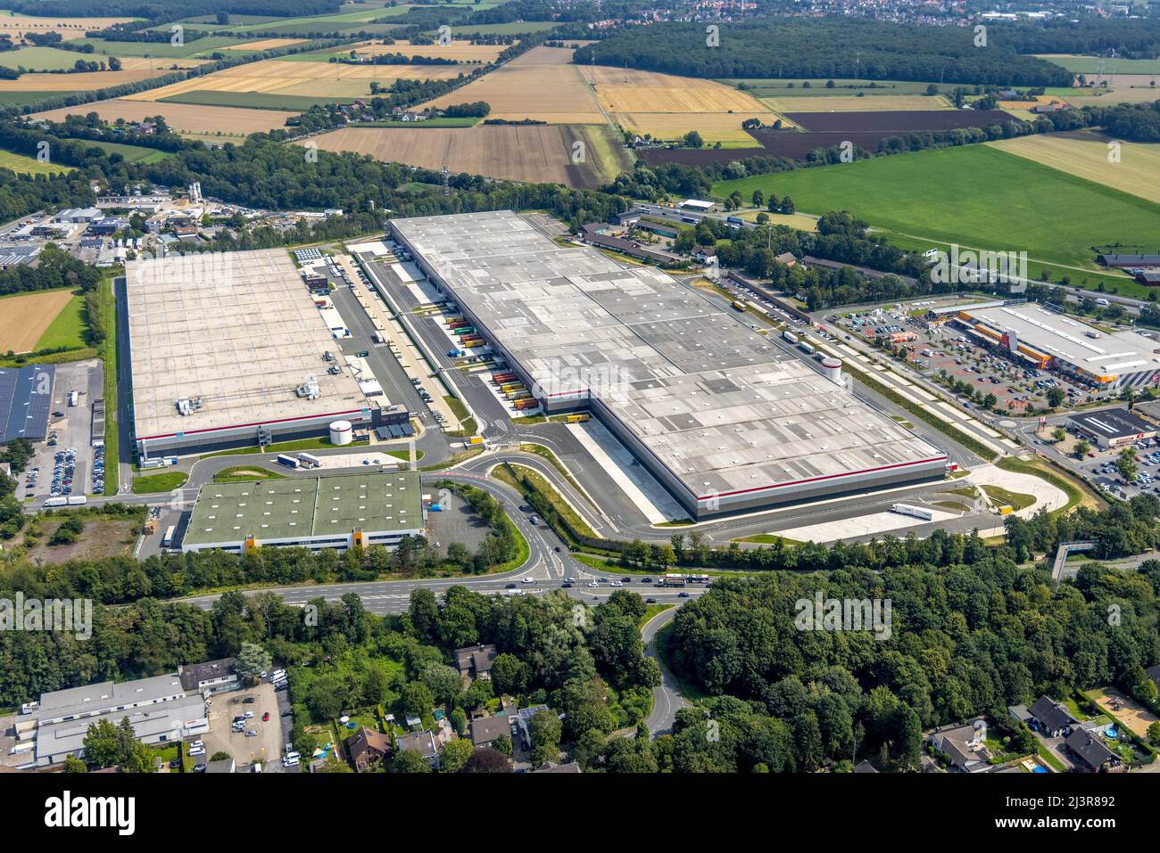 Aerial view, Unna / Kamen industrial estate with P3 Kamen logistics park, Kamen, Ruhr region, North Rhine-Westphalia, Germany, Luftbild, Gewerbegebiet Stock Photo