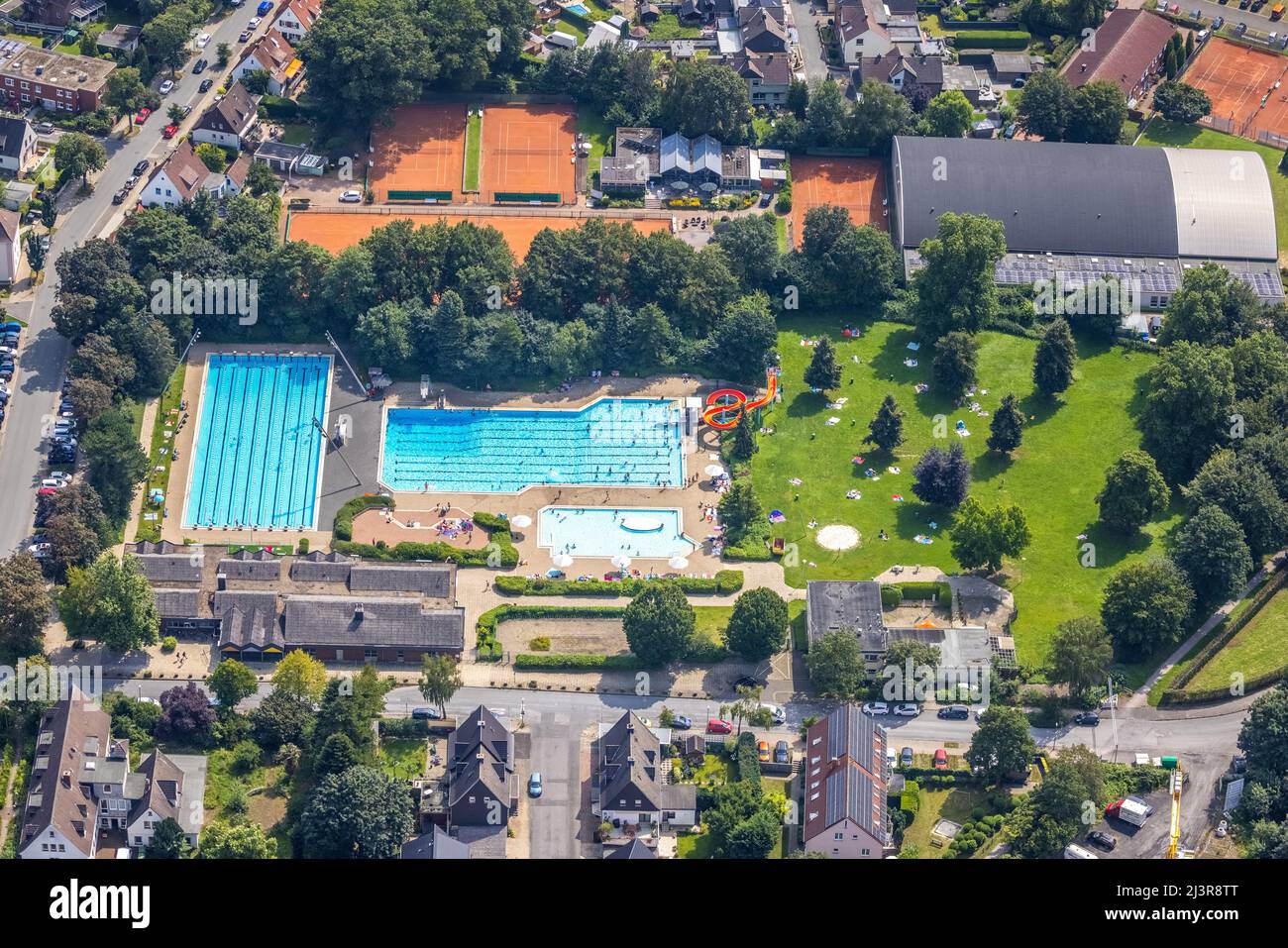 Aerial view, GSW Freibad Kamen-Mitte, Kamen, Ruhr area, North Rhine-Westphalia, Germany, Luftbild, GSW Freibad Kamen-Mitte, Kamen, Ruhrgebiet, Nordrhe Stock Photo