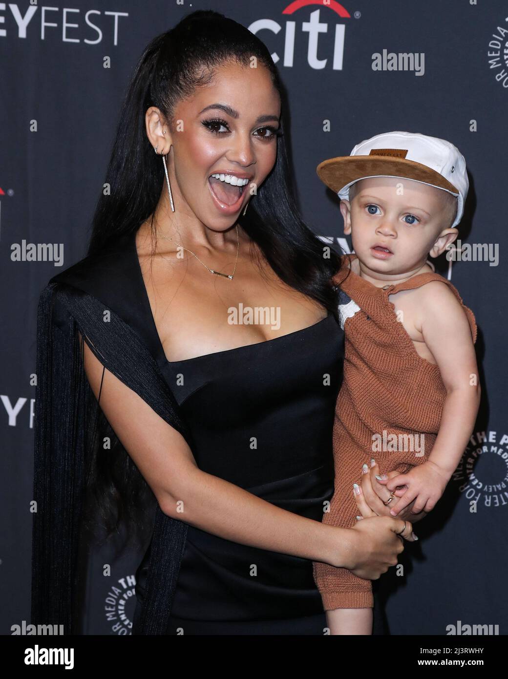 HOLLYWOOD, LOS ANGELES, CALIFORNIA, USA APRIL 09 Canadian actress