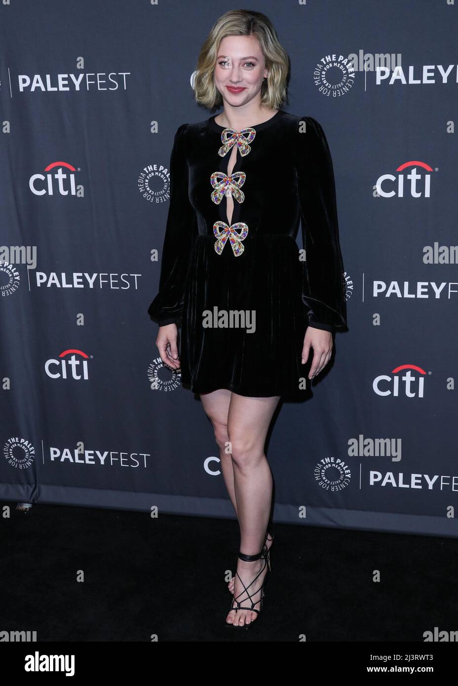 HOLLYWOOD, LOS ANGELES, CALIFORNIA, USA - APRIL 09: American actress Lili Reinhart arrives at the 2022 PaleyFest LA - The CW's 'Riverdale' held at the Dolby Theatre on April 9, 2022 in Hollywood, Los Angeles, California, United States. (Photo by Xavier Collin/Image Press Agency/Sipa USA) Stock Photo