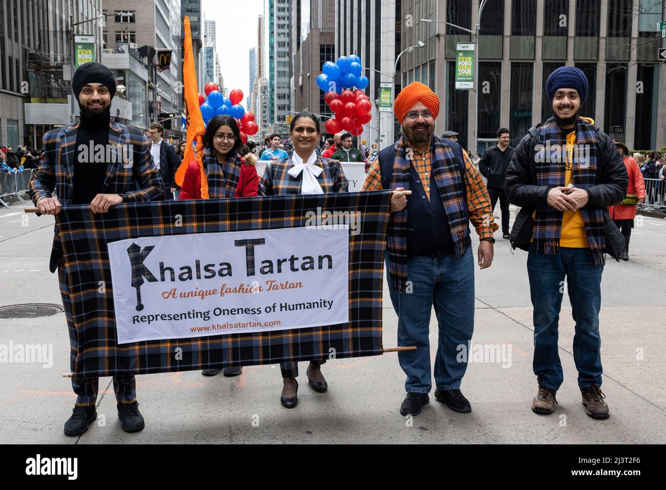 2022 new york city tartan day parade hires stock photography and
