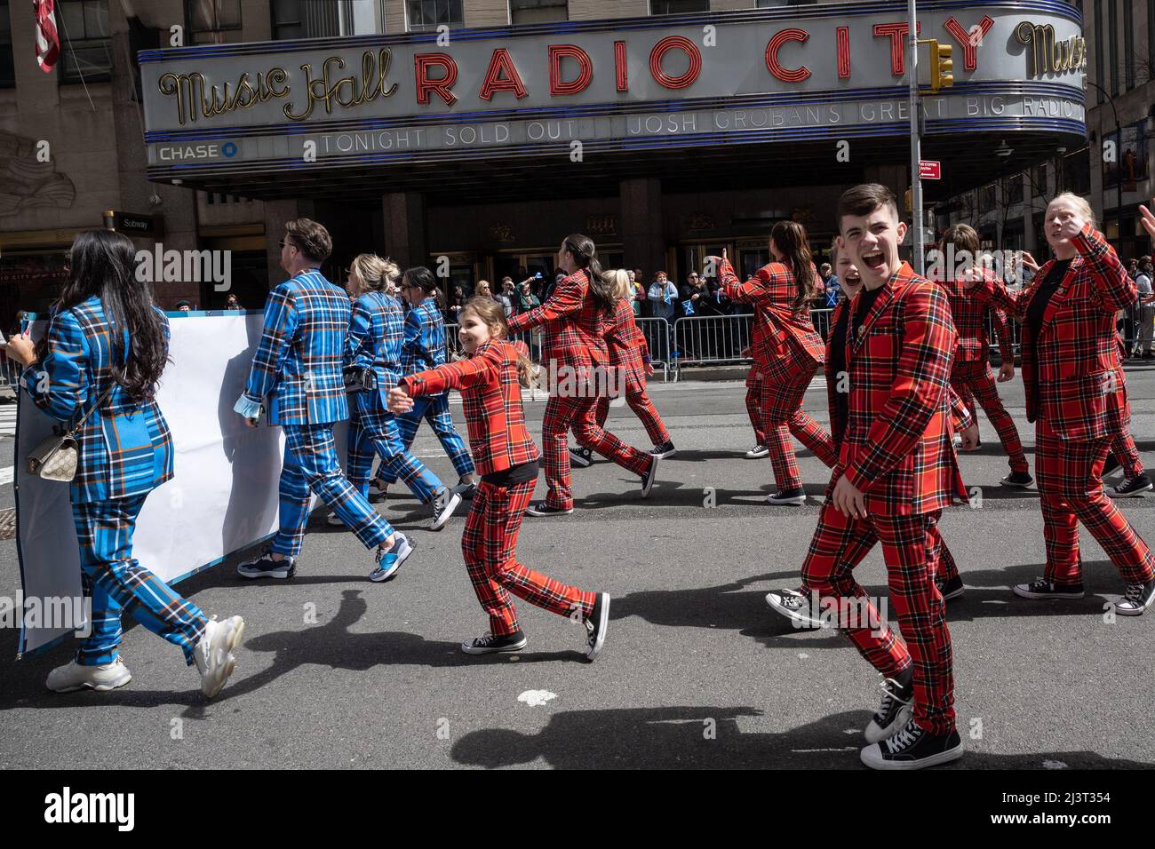 2022 new york city tartan day parade hires stock photography and