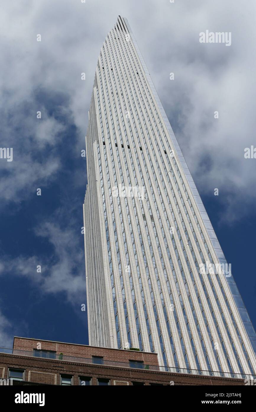 The world's skinniest skyscraper The Steinway Tower is ready for it's first residents in New York City, NY, USA on April 9, 2022. Steinway Tower, or 111 West 57th Street, has a height-to-width ratio of 24:1, making it "the most slender skyscraper in the world," according to the developers. At 1,428 feet, it is also one of the tallest buildings in the Western hemisphere, falling short of two others in New York City: One World Trade Center at 1,776 feet and Central Park Tower at 1,550 feet. The midtown Manhattan development includes 60 apartments spanning the tower's 84 stories and the adjacent Stock Photo