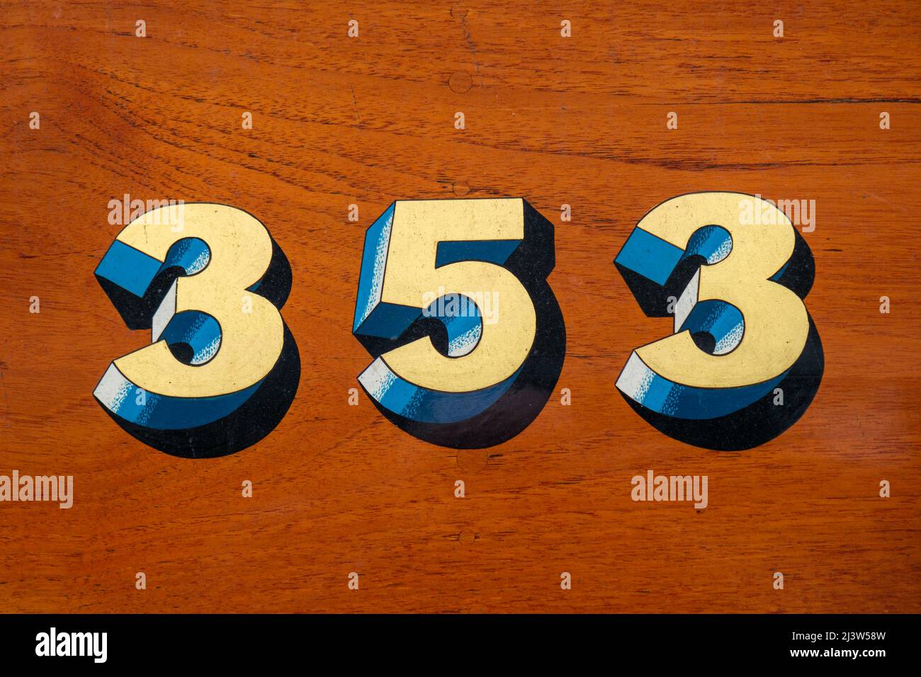 Wood carriage hi-res stock photography and images - Alamy