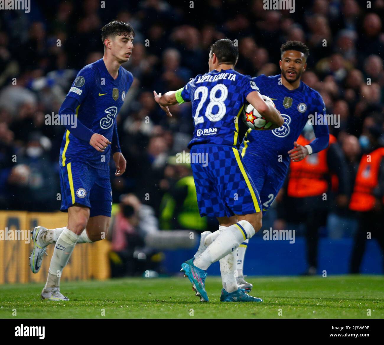 UEFA Champions League 2022-23: Kai Havertz's Brilliant Goal Sends Chelsea  Into The Knockout Stage - In Pics