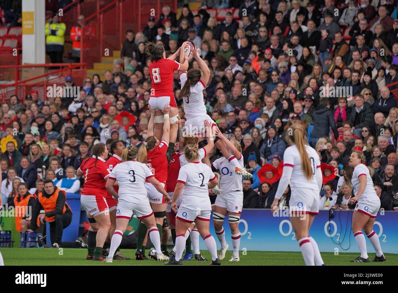 Gloucester England, 9 Apr 2022,,  Wales #8 Sioned Harries competing in the line out with England #5 and player of the match Abbie Ward in fornt of a record crowd. Credit Penallta Photographics/Alamy Live Stock Photo