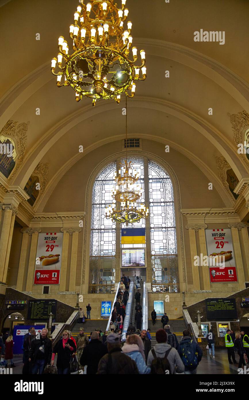 Railway station in kiev, ukraine Stock Photo - Alamy