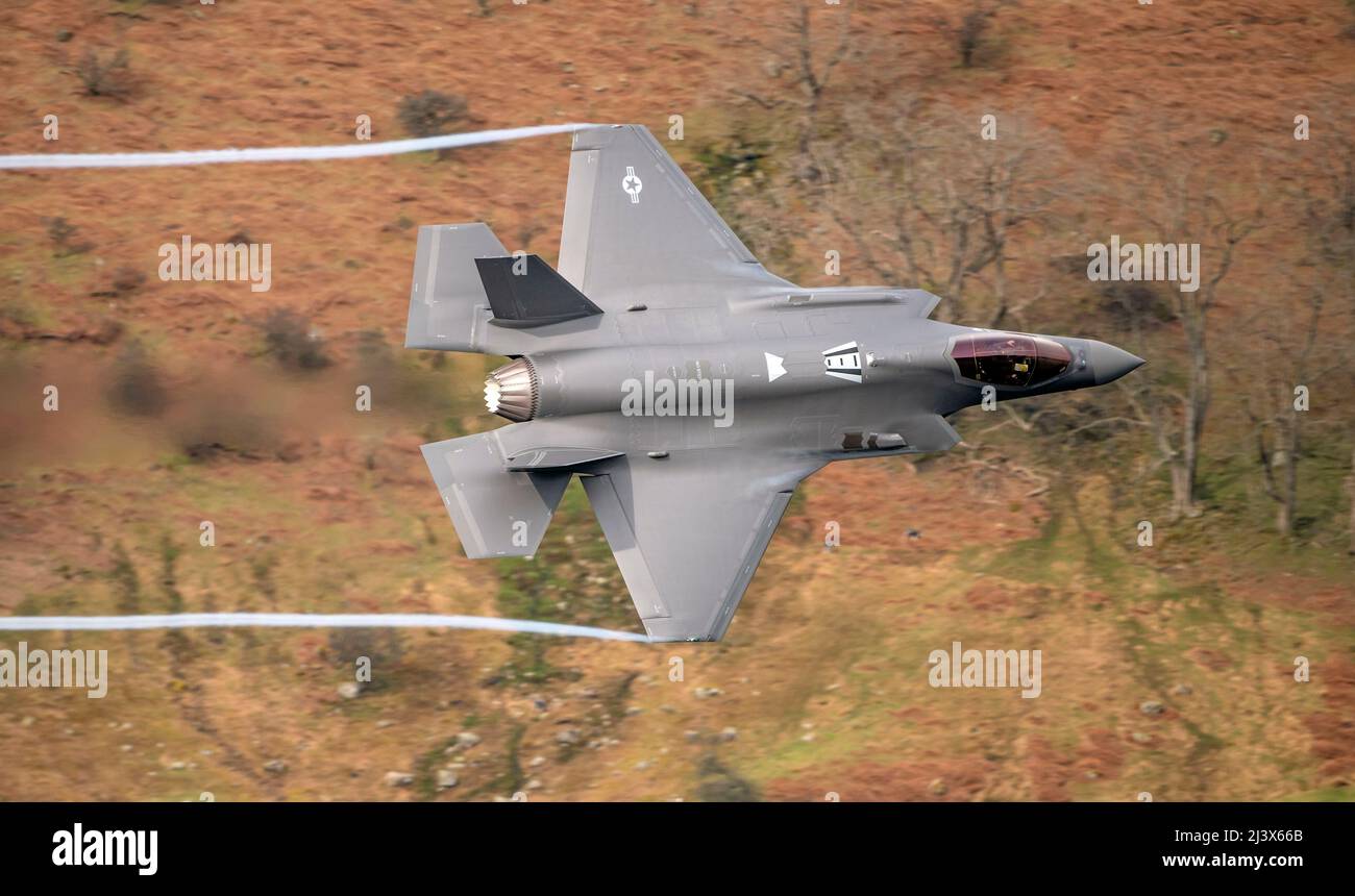 USAF F-35A Lightning II 'Loki' flight from RAF Lakenheath 495th Valkyries squadron operating low level in the Lake District Stock Photo