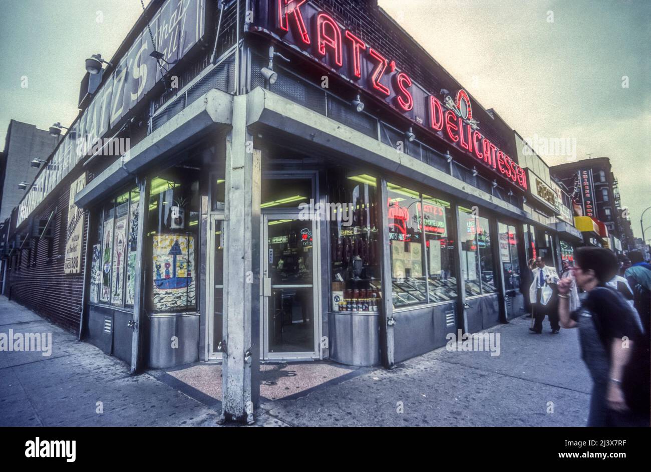 1994 archive image of Katz's Deli on Houston Street, New York Stock