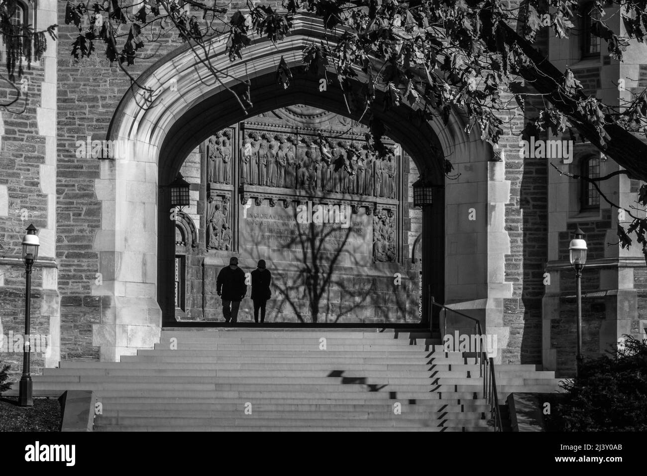 Students at campus architecture Black and White Stock Photos & Images ...