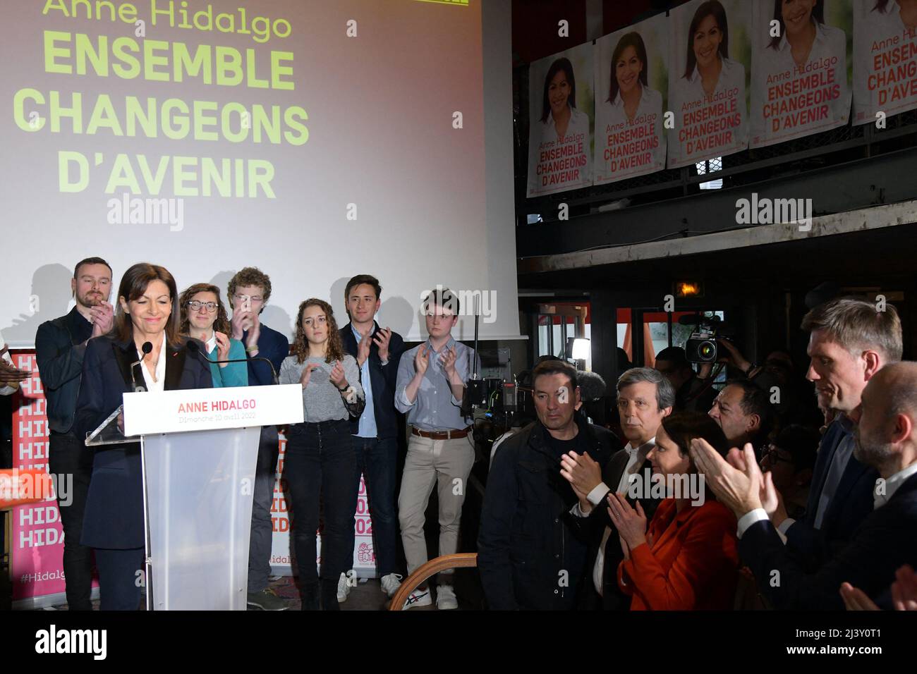 Paris, France. 10th Apr, 2022. French Socialist Party (PS) presidential candidate Anne Hidalgo addresses party supporters after the first results of the first round of the Presidential election at Poincon Paris in Paris, France on April 10, 2022. Photo by Jana Call MeJ/ABACAPRESS.COM Credit: Abaca Press/Alamy Live News Stock Photo