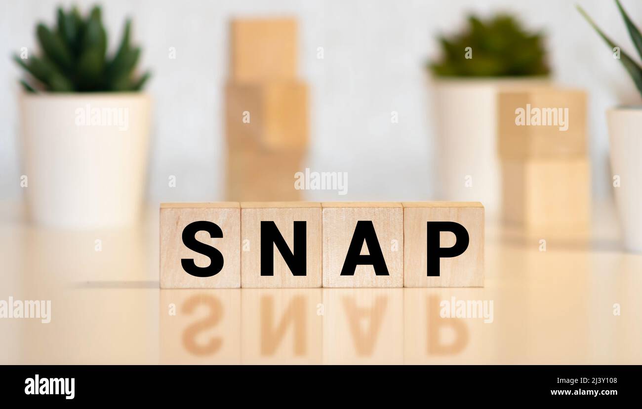 snap word made with building blocks isolated on white Stock Photo Alamy