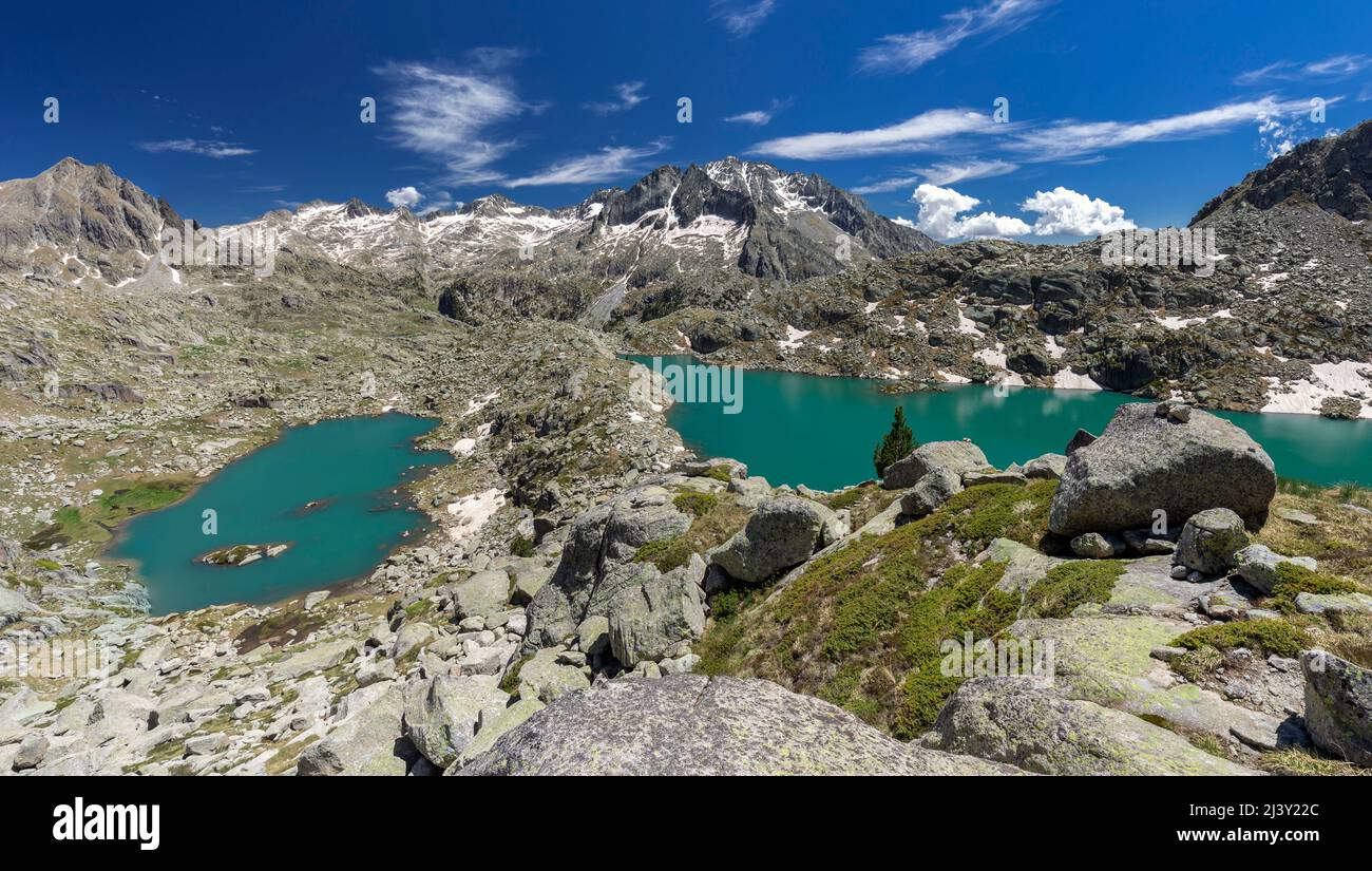 Tumeneia lakes, Aiguestortes national park, Pyrenees, Spain Stock Photo