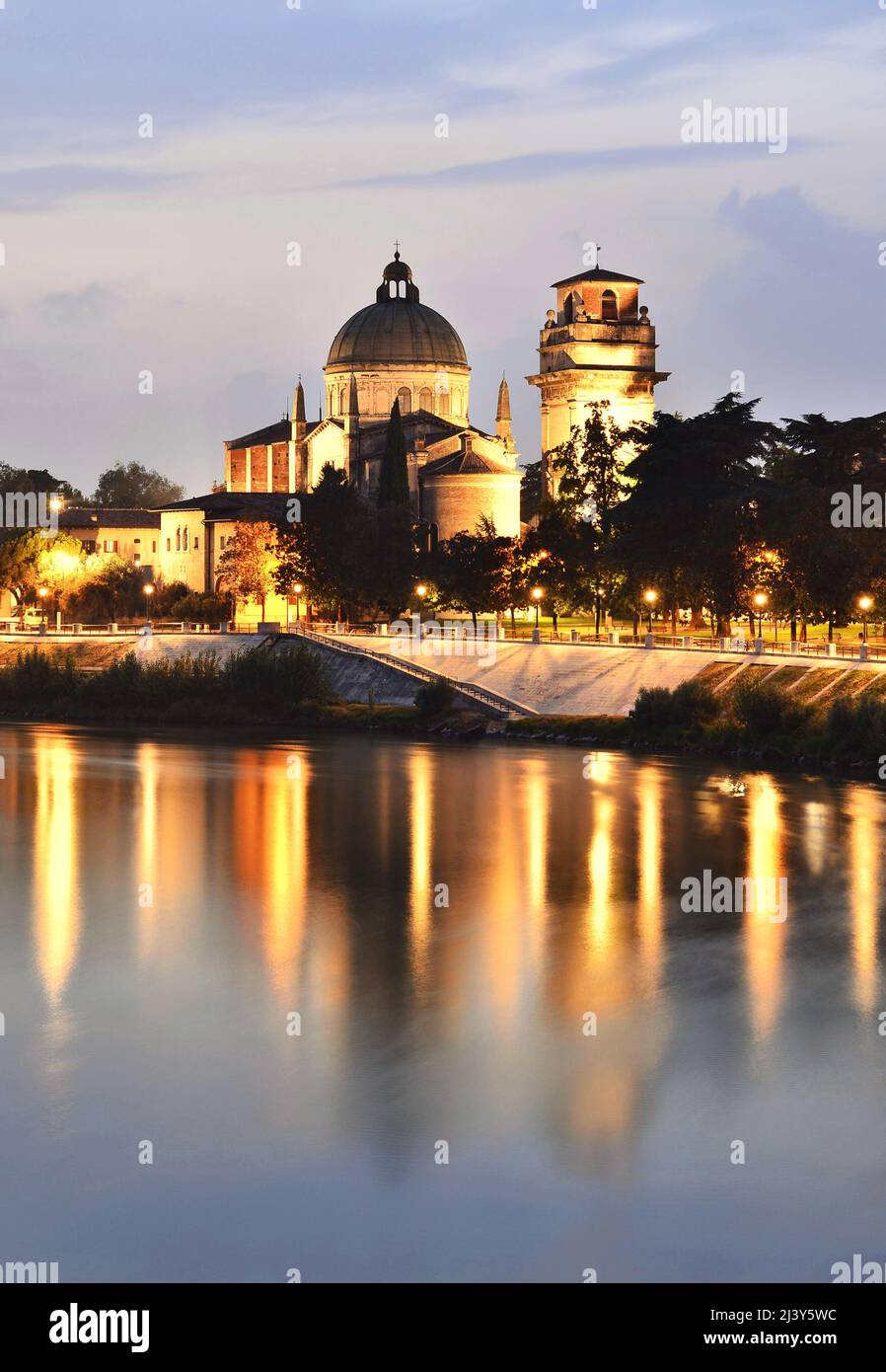 Parrocchia Di San Giorgio In Braida Hi-res Stock Photography And Images ...