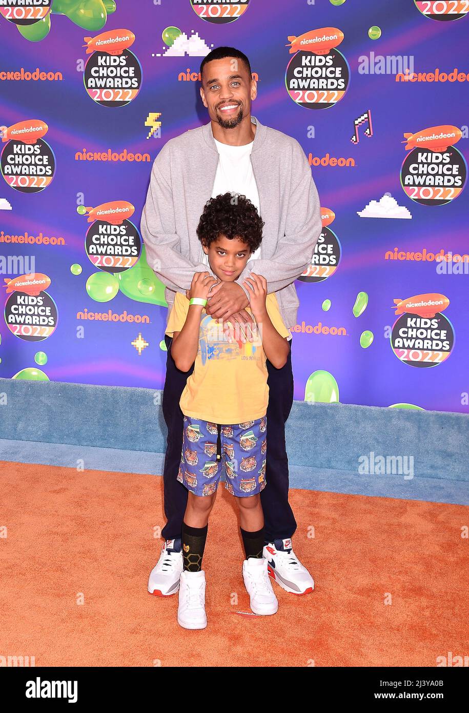 SANTA MONICA, CA - APRIL 09: Michael Ealy and Elijah Brown attend the 2022 Nickelodeon Kid's Choice Awards at Barker Hangar on April 09, 2022 in Santa Stock Photo