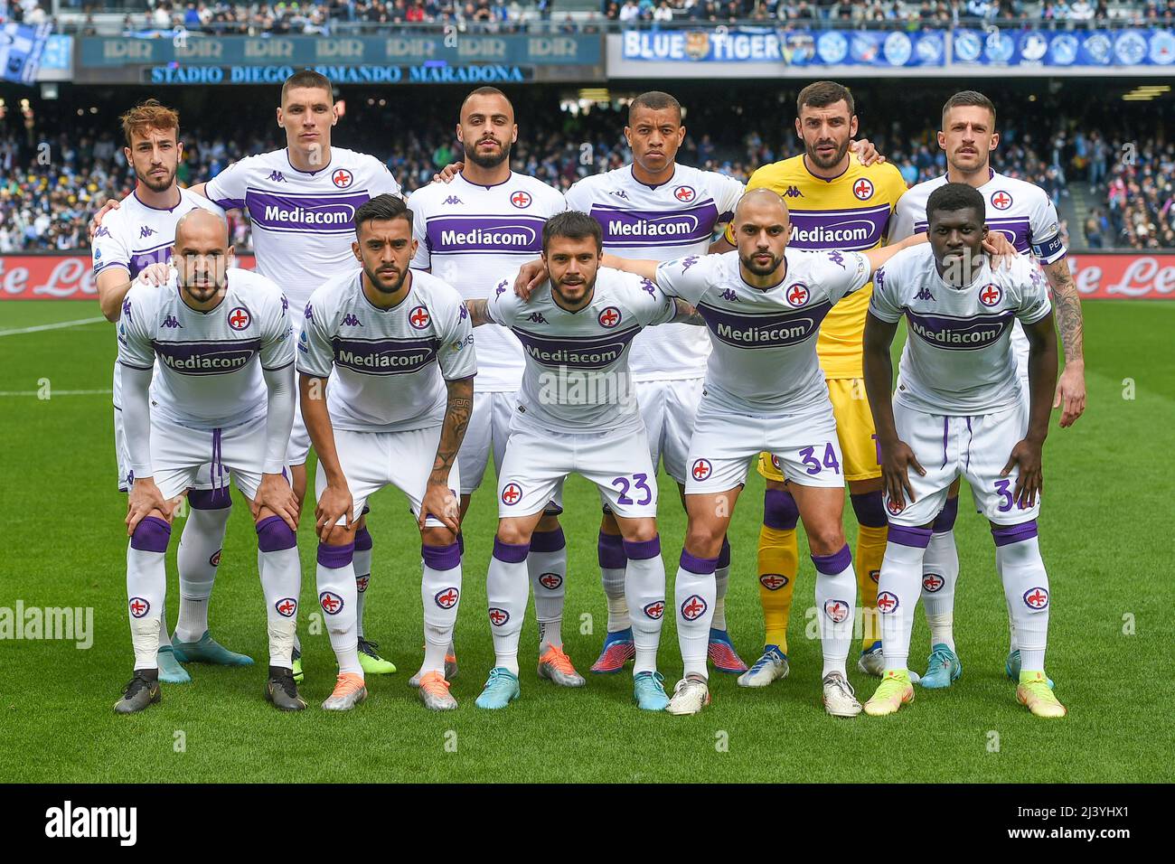 Naples, Italy . 10th Apr, 2022. ACF Fiorentina Team during the Serie A match between SSC Napoli and ACF Fiorentina at Stadio Diego Armando Maradona Naples Italy on 10 April 2022. (Photo Franco Romano) Credit: Franco Romano/Alamy Live News Stock Photo