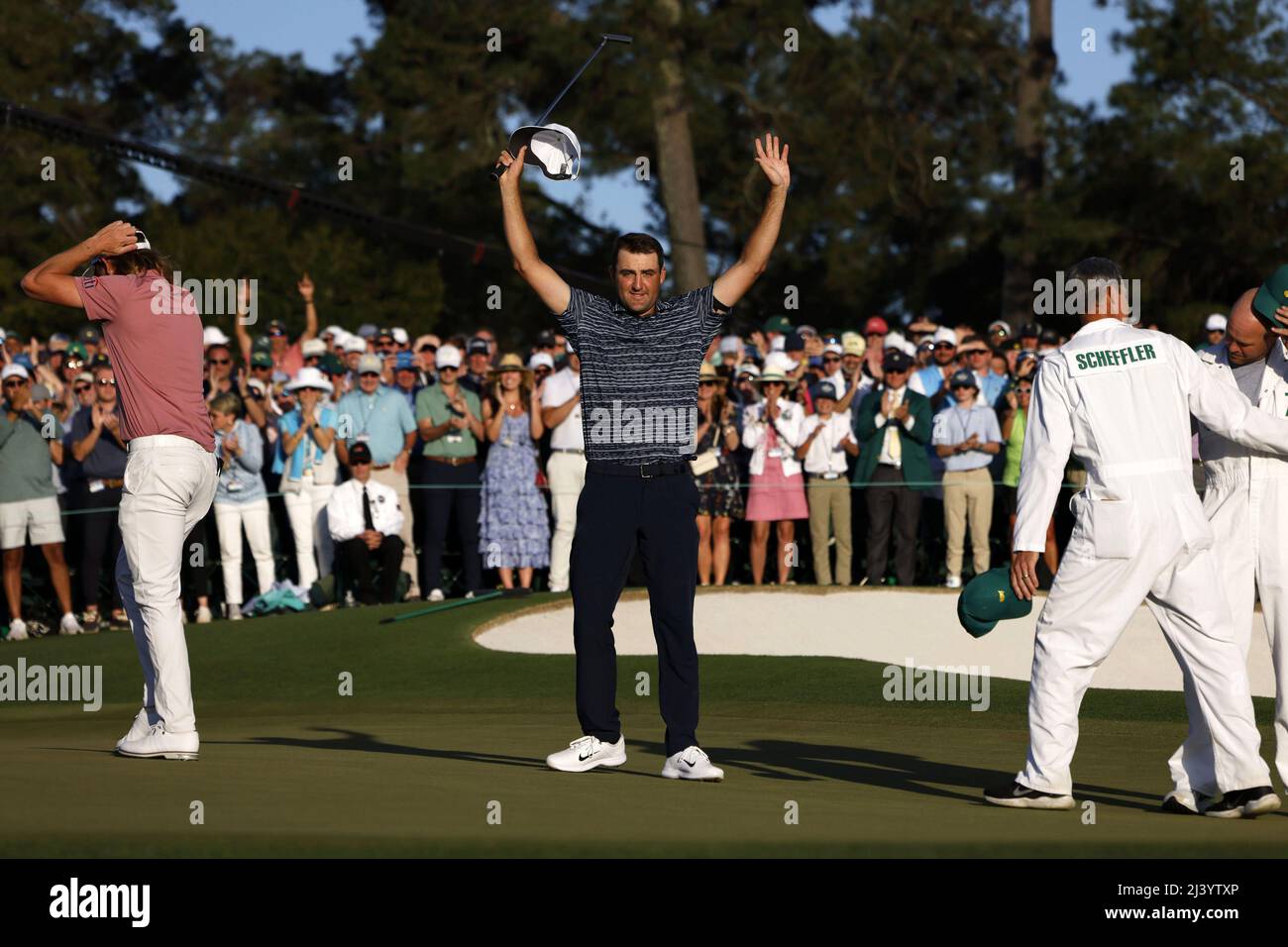 Augusta, United States. 10th Apr, 2022. Scottie Scheffler Celebrates ...