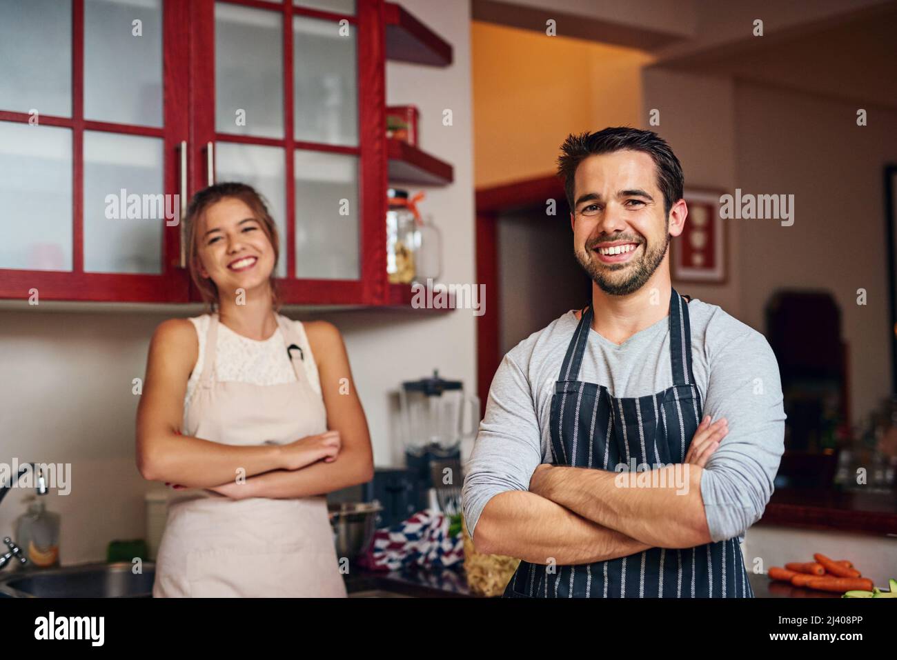 Man In Kitchen Young man in kitchen with arms crossed hi-res stock photography and ...