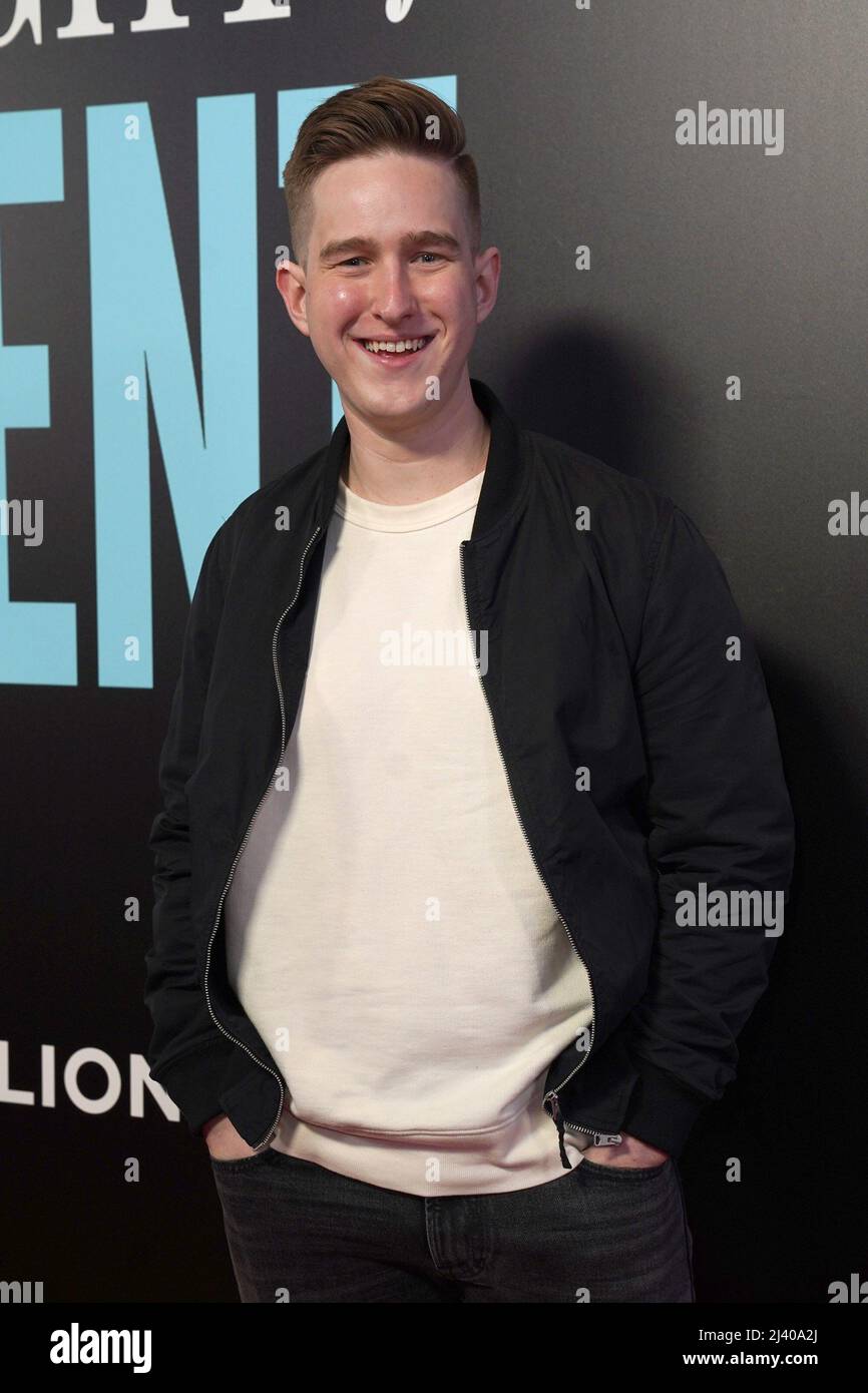 New York, NY, USA. 10th Apr, 2022. Alex Griswold at arrivals for THE UNBEARABLE WEIGHT OF MASSIVE TALENT Premiere, Regal Essex Crossing & RPX, New York, NY April 10, 2022. Credit: Kristin Callahan/Everett Collection/Alamy Live News Stock Photo