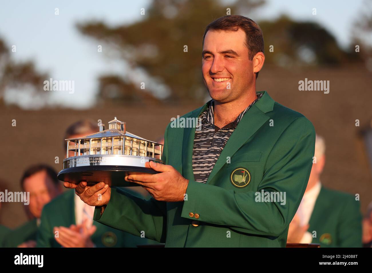 Augusta, Georgia, USA . 10th April, 2022. Masters Champion Scottie ...