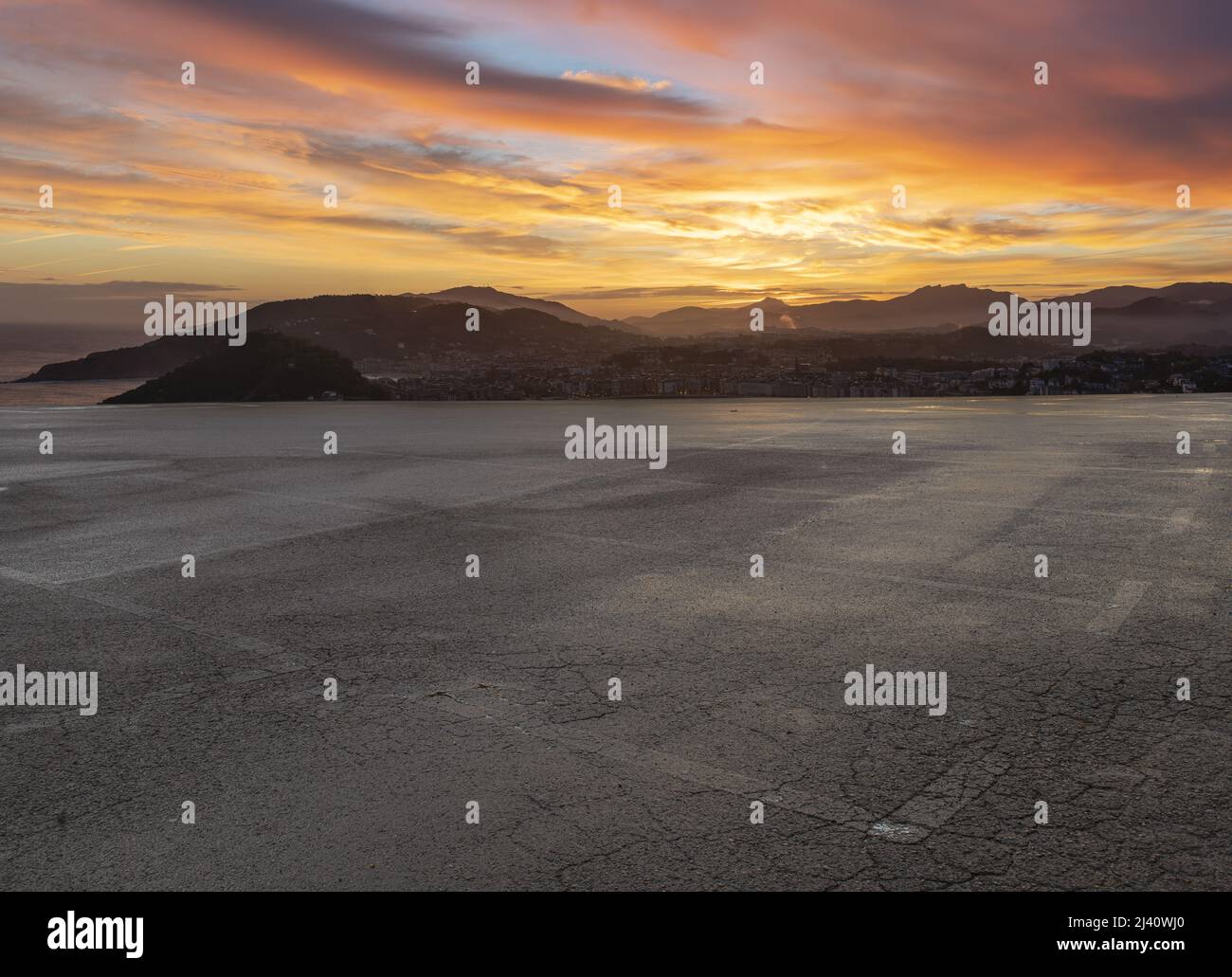 cgi backplate production.asphalt car park with beautiful city skyline Stock Photo