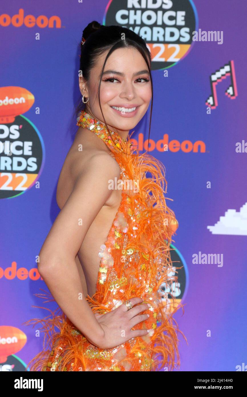 Santa Monica, CA. 9th Apr, 2022. Miranda Cosgrove at arrivals for