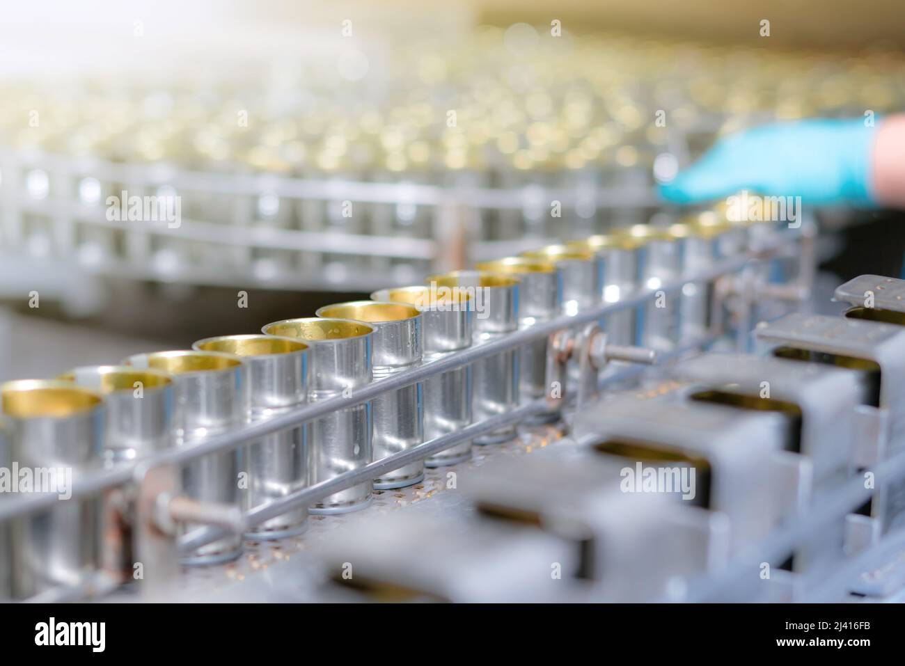 Tin can production line hires stock photography and images Alamy