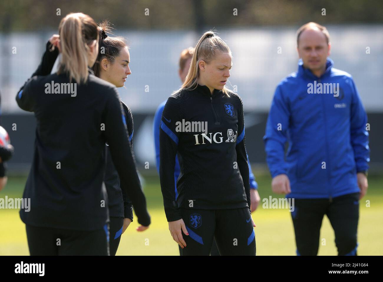 ZEIST - Players of the Dutch women's national team during a training session. The Orange Lionesses are preparing for the friendly game against South Africa. ANP JEROEN PUTMANS Stock Photo