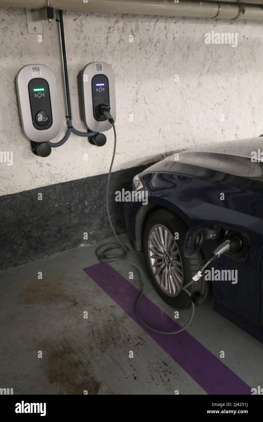 THE BIGGEST ELECTRIC VEHICLE CHARGING STATIONS OPENS IN PARIS Stock Photo