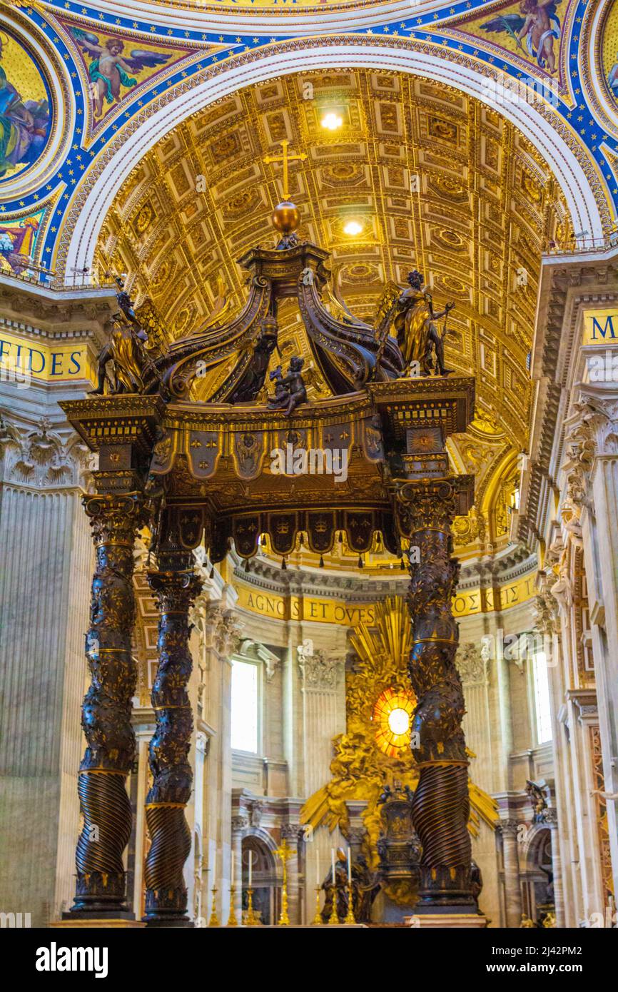The altar with Bernini's baldacchino-pavilion-like structure claimed to ...