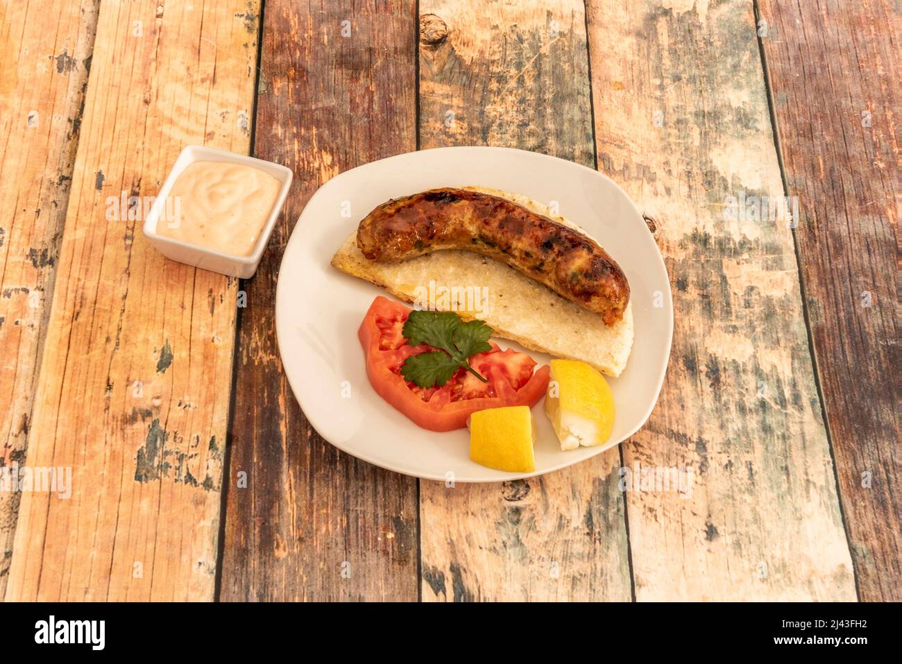 The Creole chorizo is characterized by its mixture of pork and beef. It