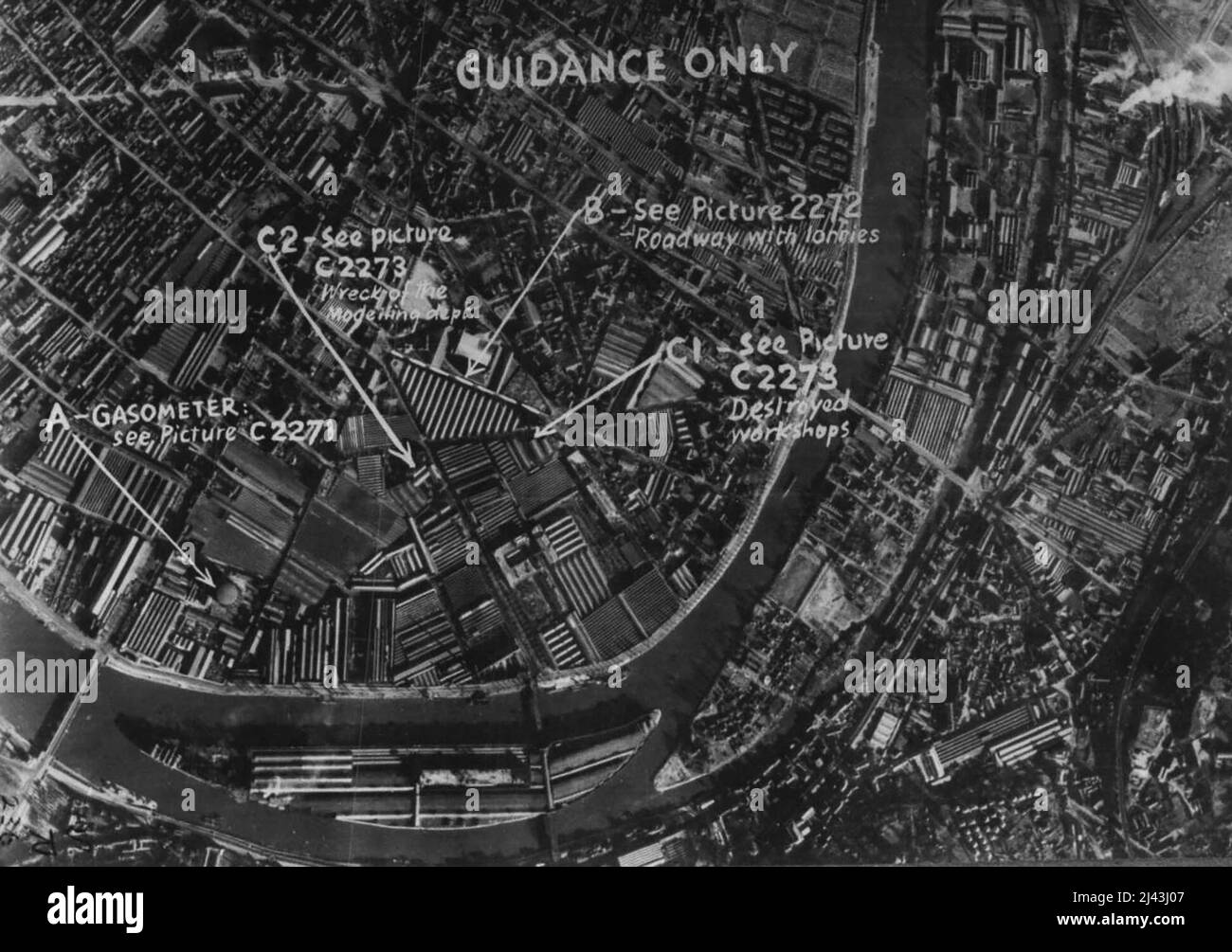 R.A.F. Bomb Paris Works (3.3.42) -- Before the raid - an air view of the area attacked taken beforehand. The Renault works at Biliancourt, a suburb of Pairs on the seine, which have been organized by the Germans to produce war supplies, such as tanks, aero-engines, lorries etc., were attacked by aircraft of bomber command, R.A.F. on the night of March 3, 1942. March 6, 1942. (Photo by British Official Photograph). Stock Photo