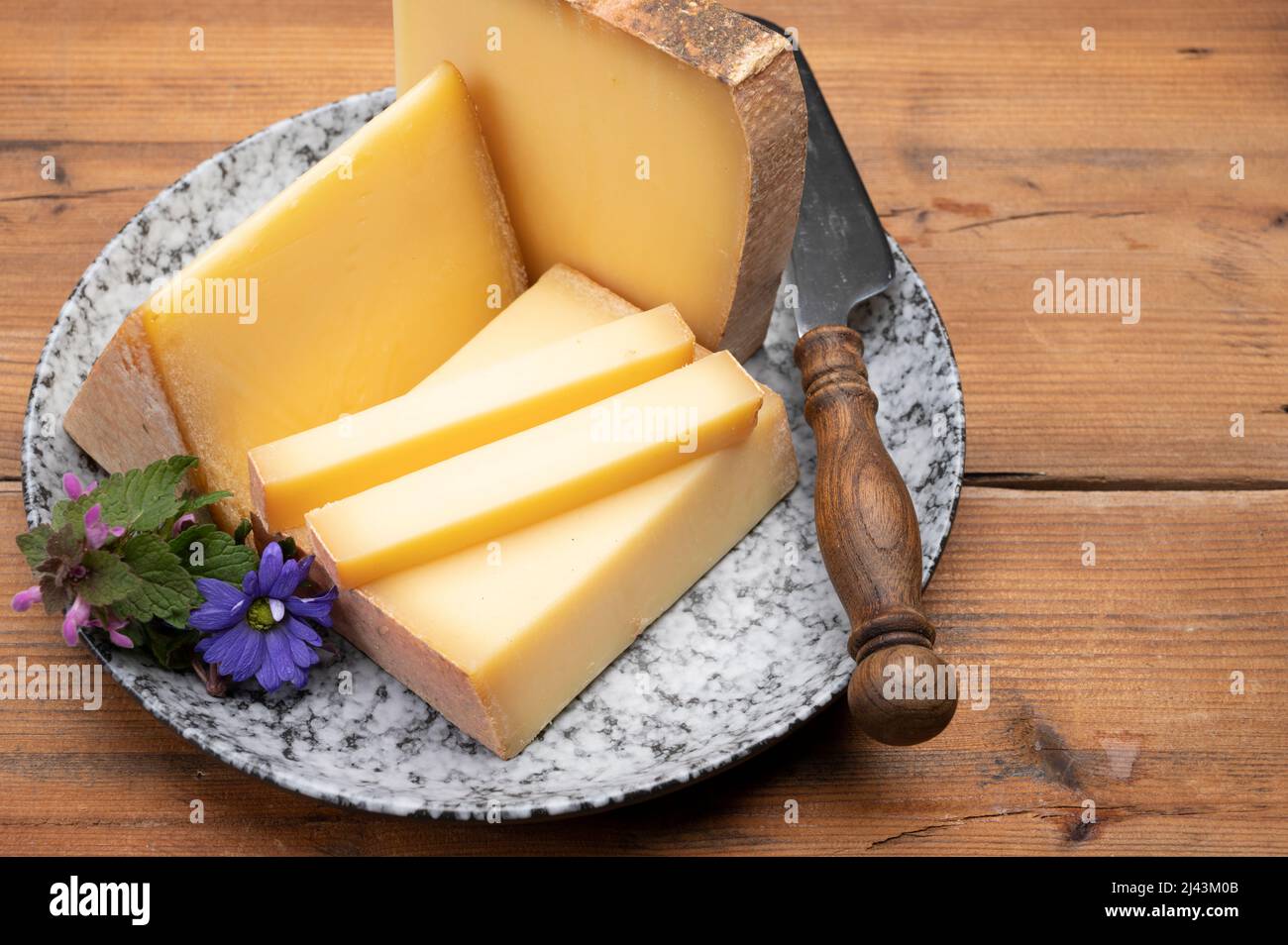 Unpasteurized Cheese